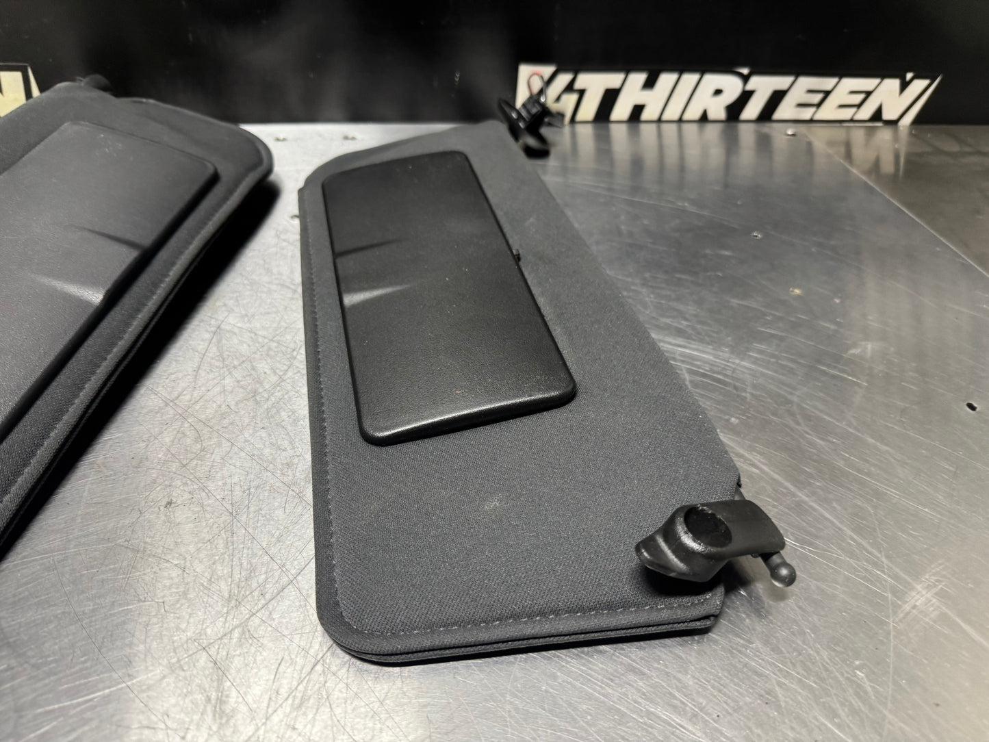97-04 CORVETTE C5 AFTERMARKET SUN VISORS PAIR #N124
