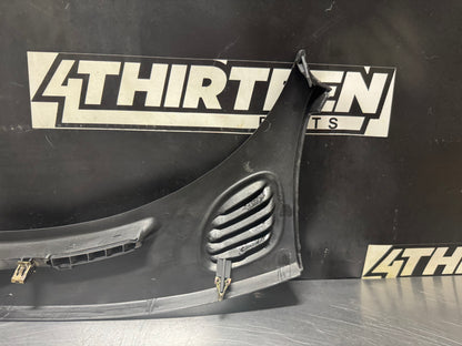 04-06 PONTIAC GTO LH DASH COWL TRIM OEM 92105077 #N309