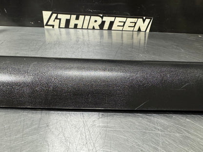 97-04 C5 CORVETTE PASSENGER SIDE DOOR SILL KICK PANEL RH BLK OEM 10247092 #L461