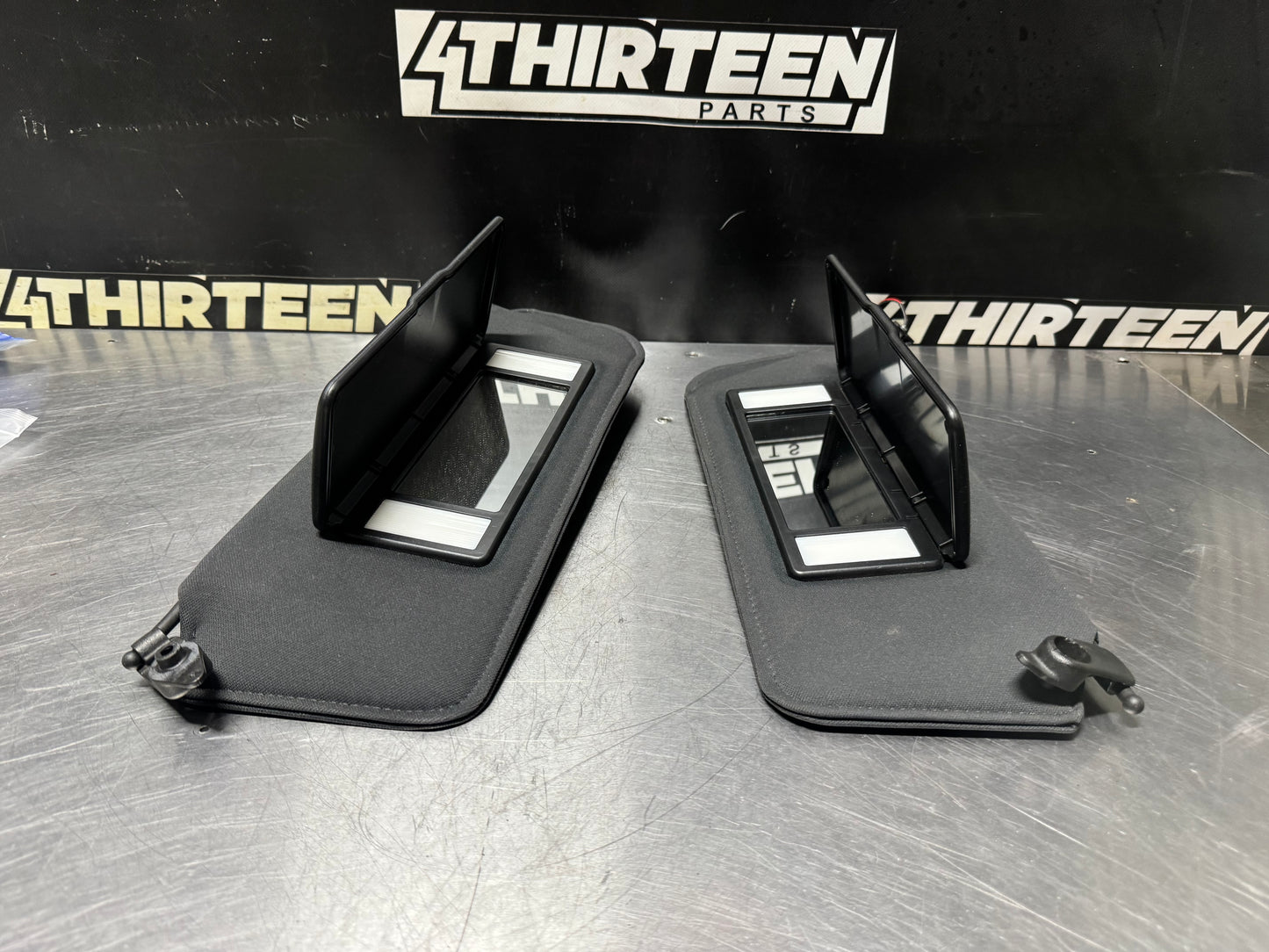 97-04 CORVETTE C5 AFTERMARKET SUN VISORS PAIR #N124