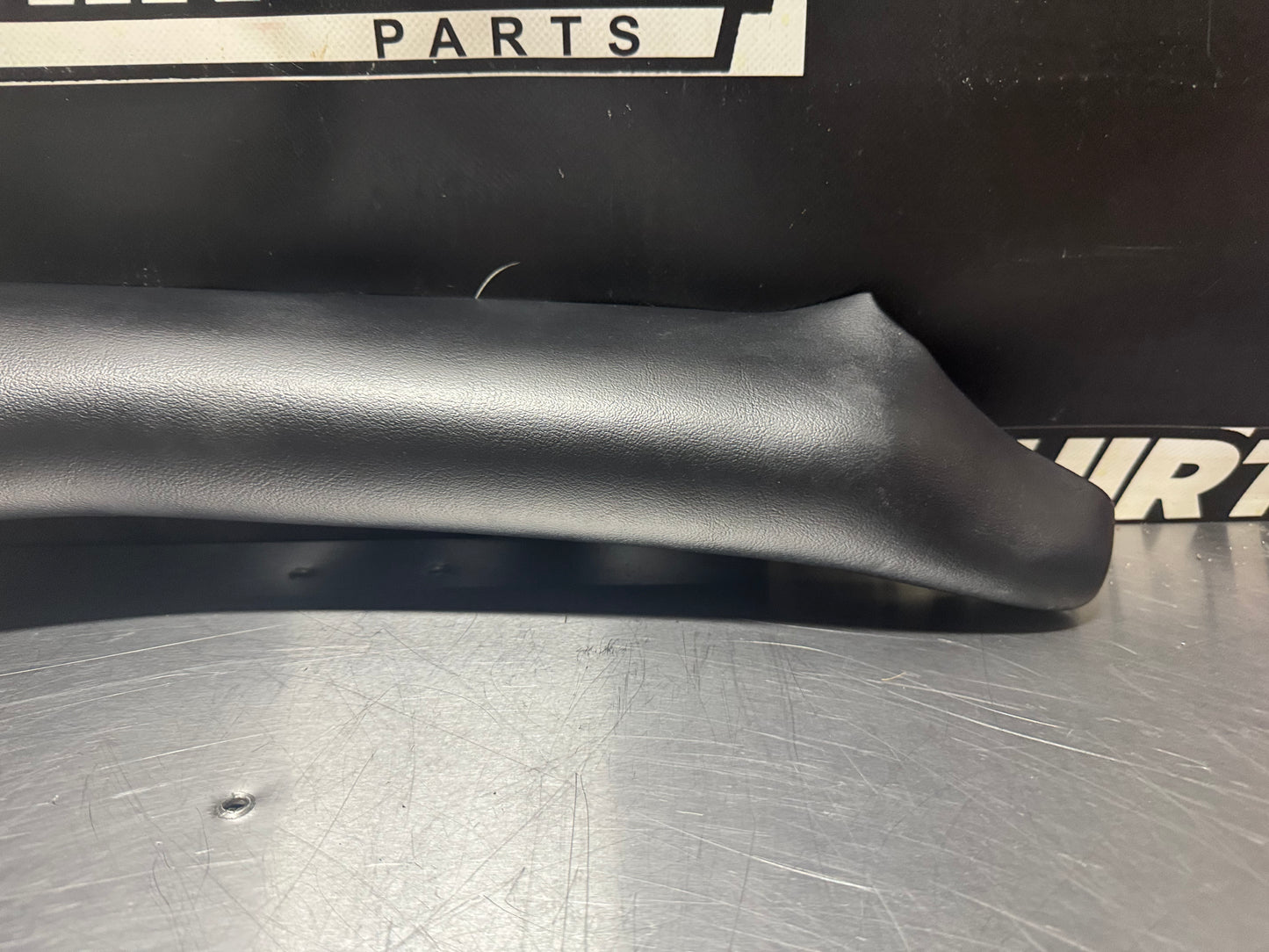 1997-2004 C5 CORVETTE RH PASSENGER FRONT A PILLAR TRIM EBONY OEM #N263