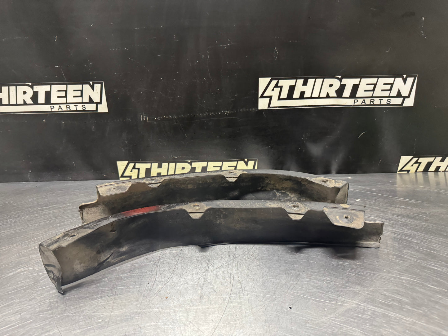 97-04 C5 CORVETTE LH RH FRONT BUMPER LOWER VALENCE SET OEM #N286