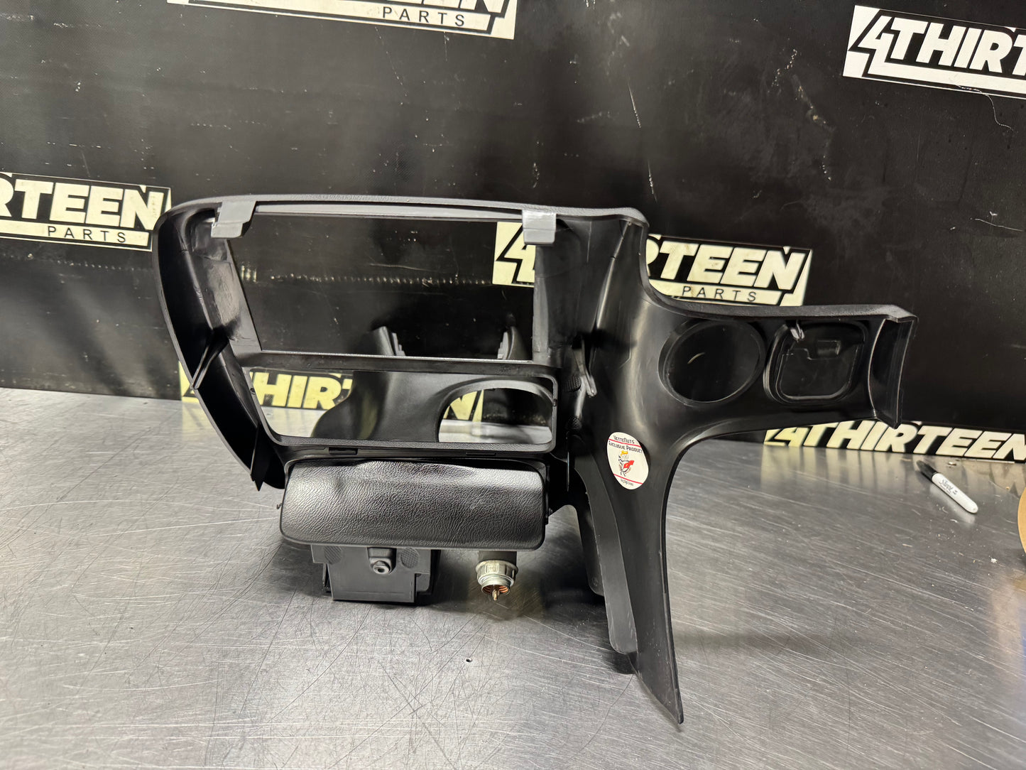 97 -04 CORVETTE C5 VETTENUTS DOUBLE DIN RADIO BEZEL #N900