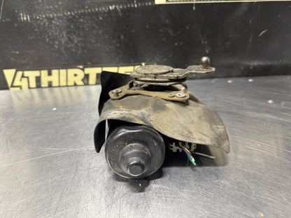 97-04 C5 CORVETTE WINDSHIELD WIPER REGULATOR MOTOR 24011103 OEM #X36