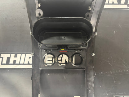 04-06 PONTIAC GTO RADIO BEZEL AND DASH TRIM OEM #L378