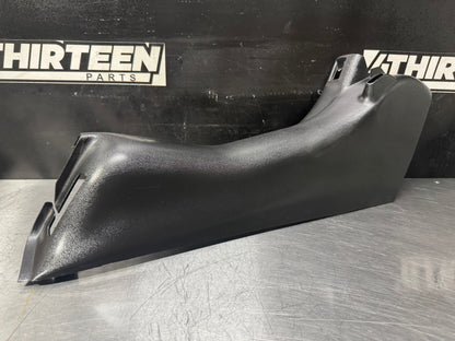 97-04 CORVETTE C5 LH B PILLAR TRIM 10258545 OEM #L478