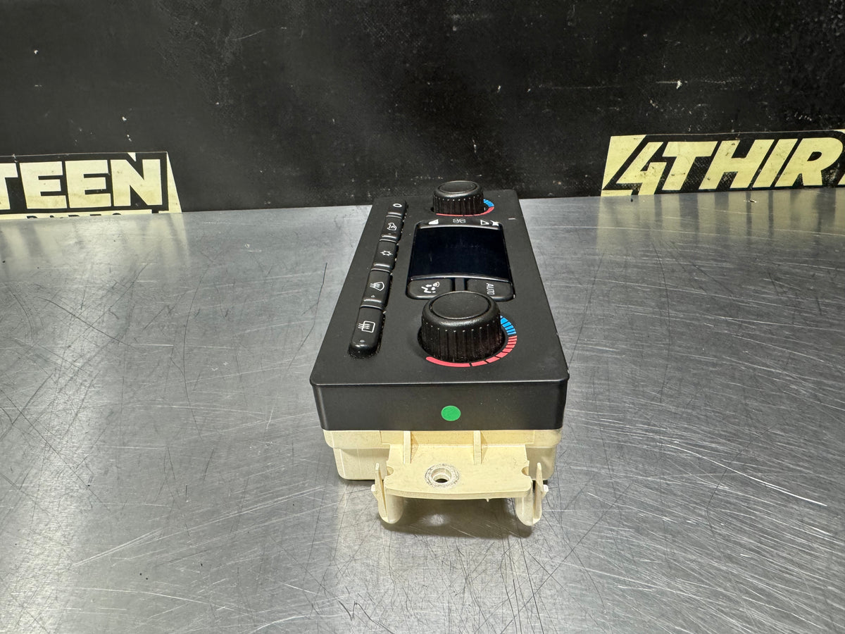 03-06 CHEVROLET SILVERADO CLIMATE CONTROL MODULE 10367041 OEM #N984