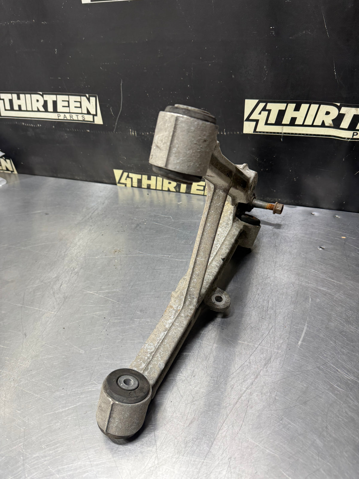 97 - 04 C5 CORVETTE LEFT REAR LOWER CONTROL ARM USED OEM