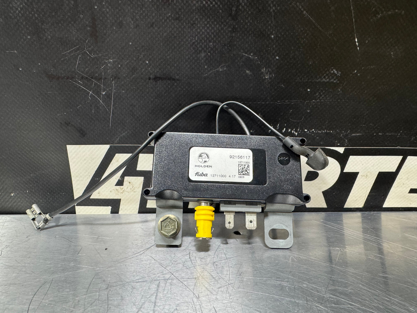 04-06 PONTIAC GTO ANTENNA MODULE ASSEMBLY OEM 92156117 #L434