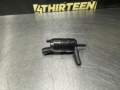 97-04 C5 CORVETTE WINDSHIELD WASHER PUMP OEM 22144914 #N945
