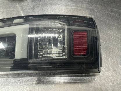 AFTERMARKET LED TAIL LIGHTS FOR 99-2006 02 CHEVY SILVERADO 1500 2500 3500 #X19