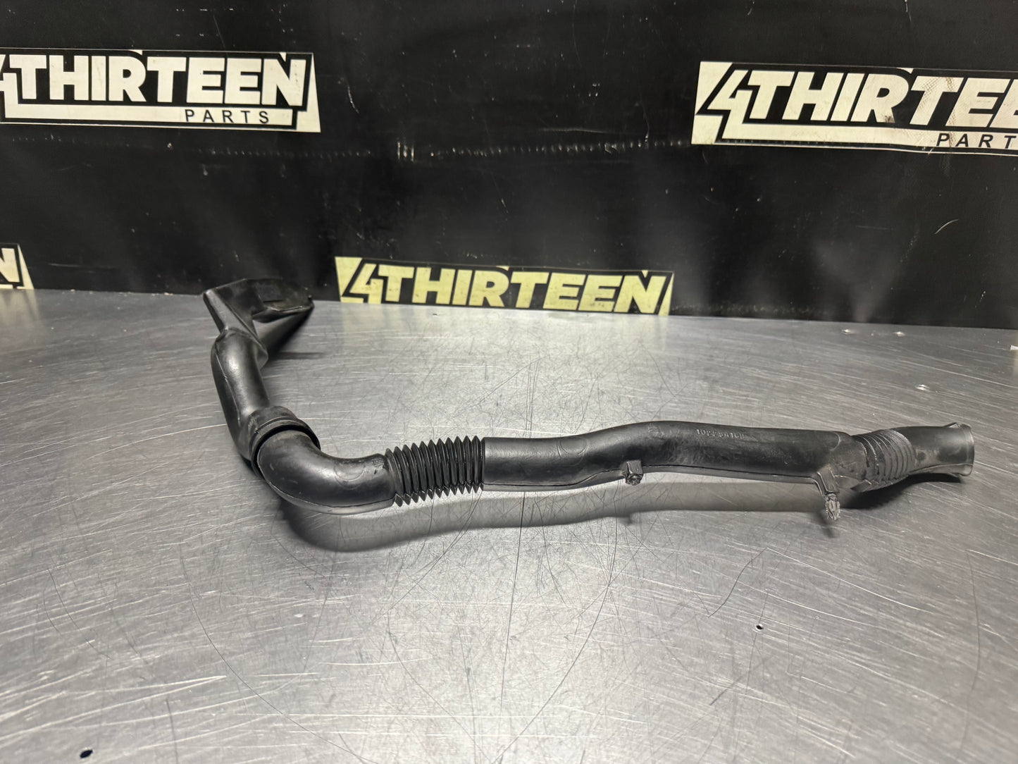 97-04 C5 CORVETTE RIGHT SIDE DASH DEFROST TUBE 10229418 OEM #N532