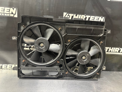 1993-97 CAMARO FIREBIRD TRANS AM GM DUAL RADIATOR FANS W/ SHROUD 22106035 #L489