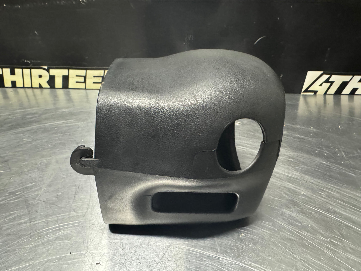 1997 - 2004 CORVETTE C5 COLUMN COVER OEM 26050878 26050879 #N110