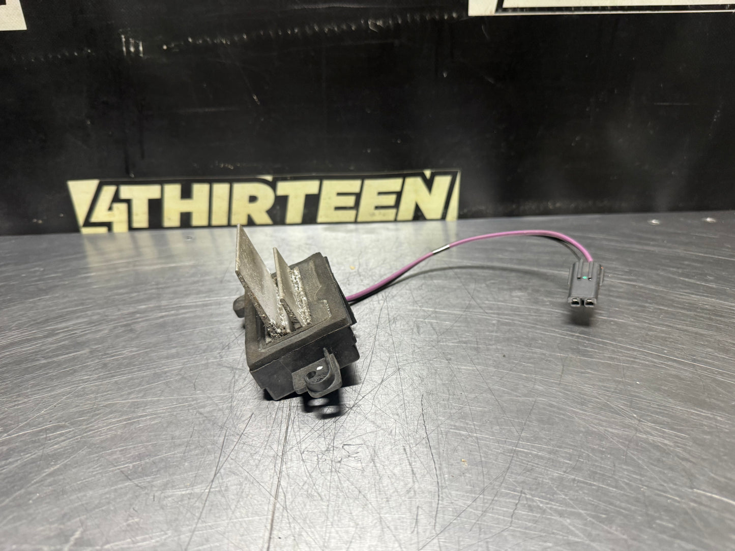 03-06 CHEVY SILVERADO/GMC SIERRA AC BLOWER MOTOR RESISTOR MODULE 52495874 #N435