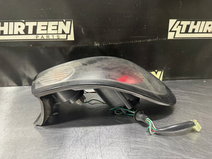 2004 PONTIAC GTO LH DRIVER REAR TAIL LIGHT #N636