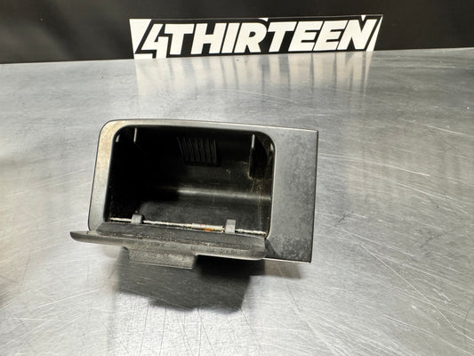 1997-2004 CORVETTE C5 ASH TRAY OEM #L75