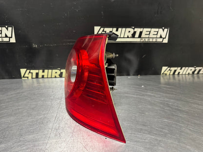 06-09 VOLKSWAGEN GOLF RH PASSENGER SIDE TAIL LIGHT OEM #N503