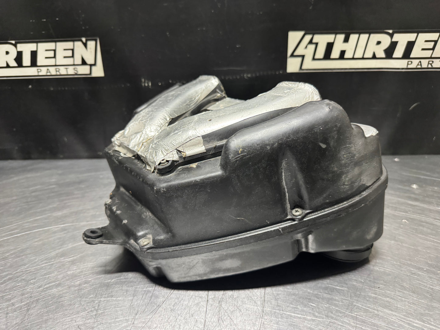 00-01 YAMAHA YZF R1 YZFR1 OEM AIRBOX AIR INTAKE FILTER BOX #N441