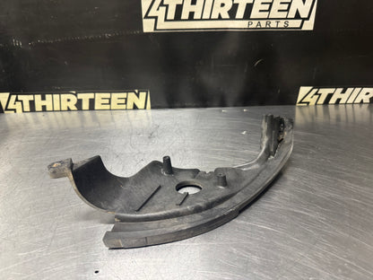97-04 C5 CORVETTE RH PASSENGER SIDE FOG LIGHT MOUNTING BRACKET 10269680 OEM N327