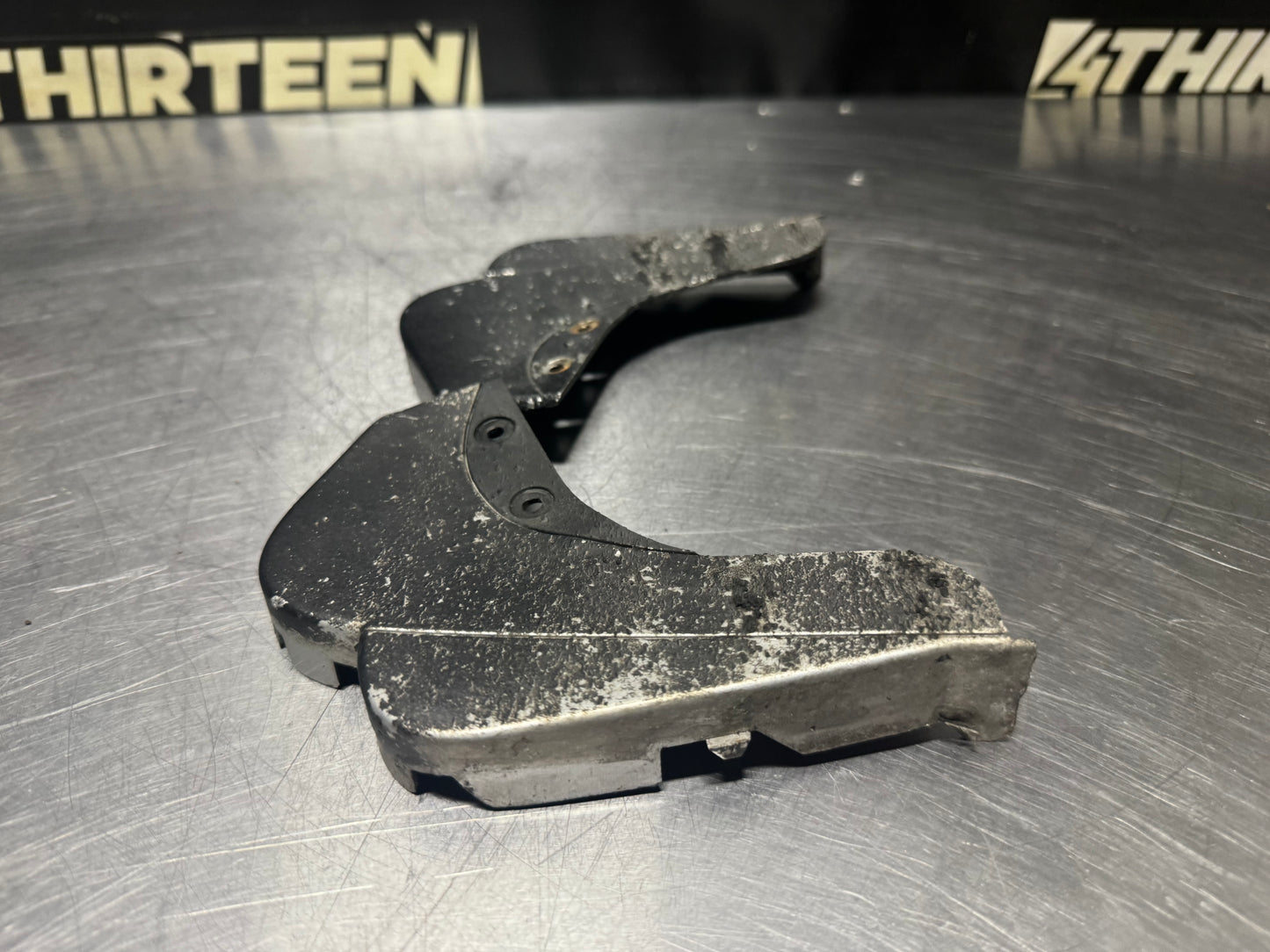 2004 PONTIAC GTO SIDE SKIRT ROCKER END CAPS OEM #N356