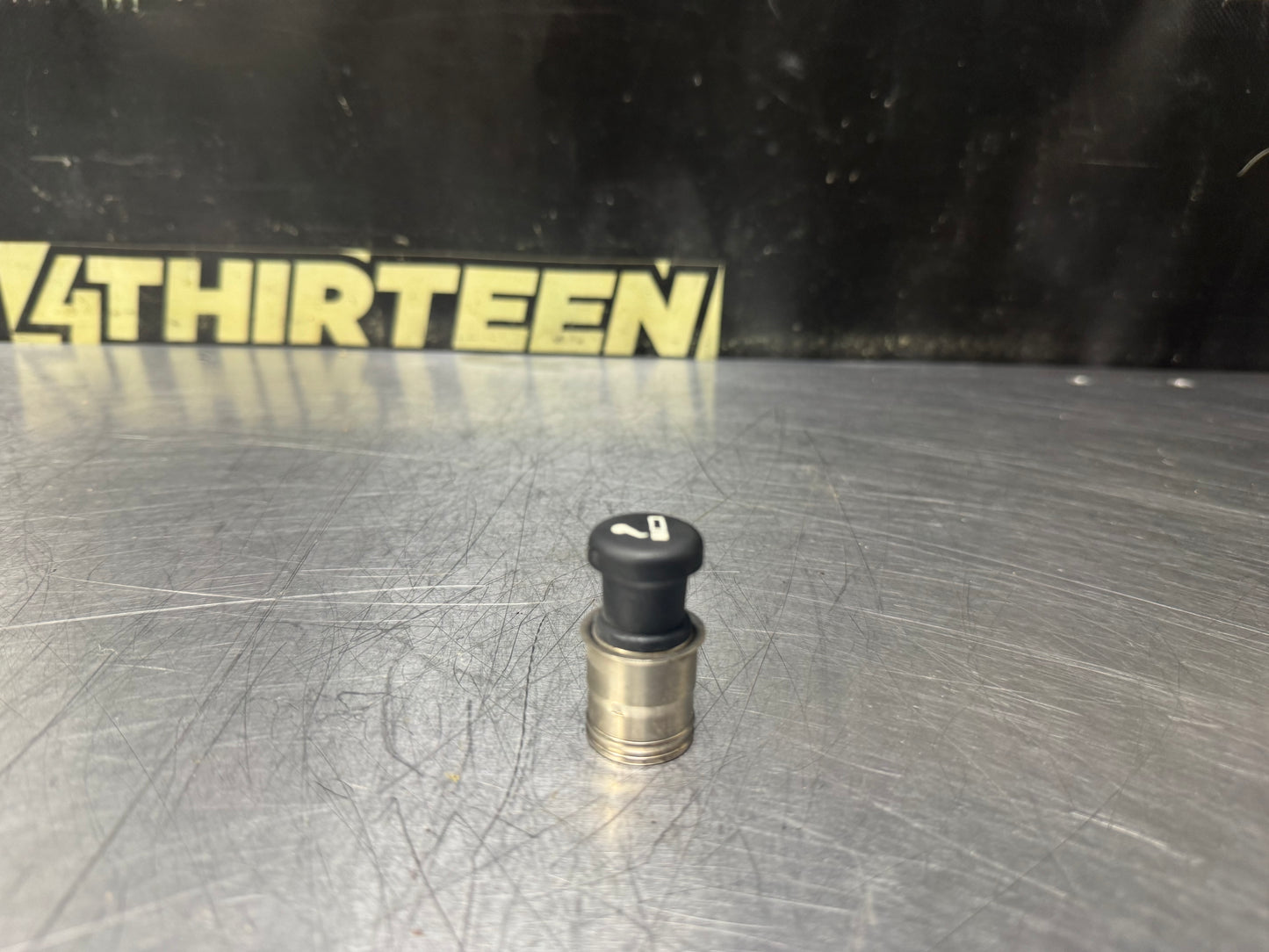 97-04 C5 CORVETTE CIGARETTE LIGHTER ELEMENT OEM #N907