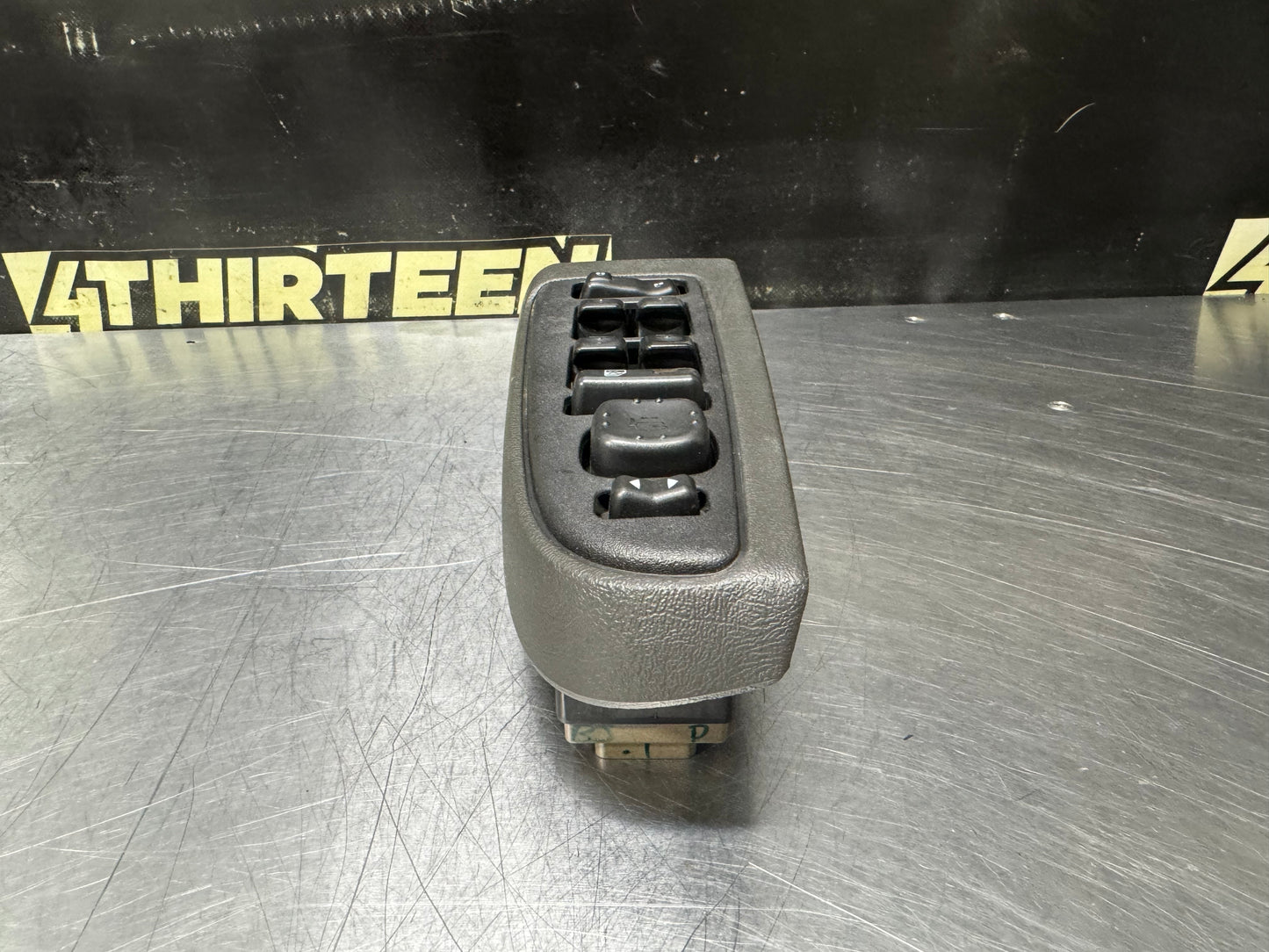 03-07 CHEVY SILVERADO 1500 LH DRIVER MASTER WINDOW SWITCH 15112972 OEM #N898