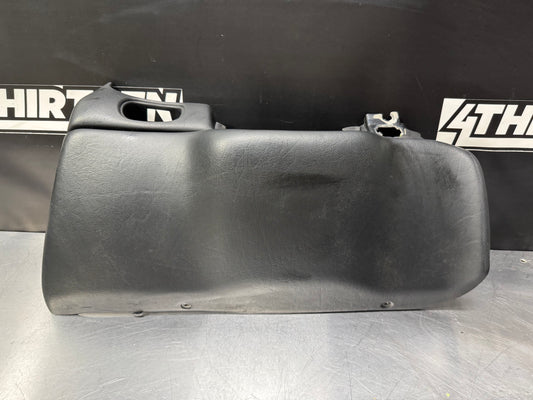1997 - 2004 CORVETTE C5 OEM KNEE BOLSTER 10281975 10426429 #L273