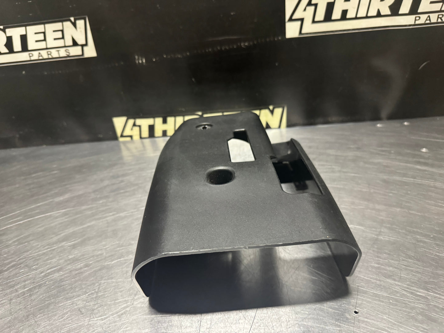 2015-2017 FORD MUSTANG GT LOWER STEERING COLUMN BEZEL TRIM OEM #N429