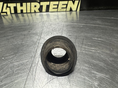 97-04 C5 CORVETTE RADIO ANTENNA RUBBER BEZEL OEM #N463