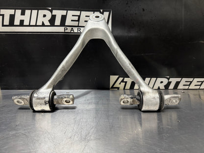 1997 - 2004 C5 CORVETTE RIGHT FRONT UPPER CONTROL ARM USED OEM #N88