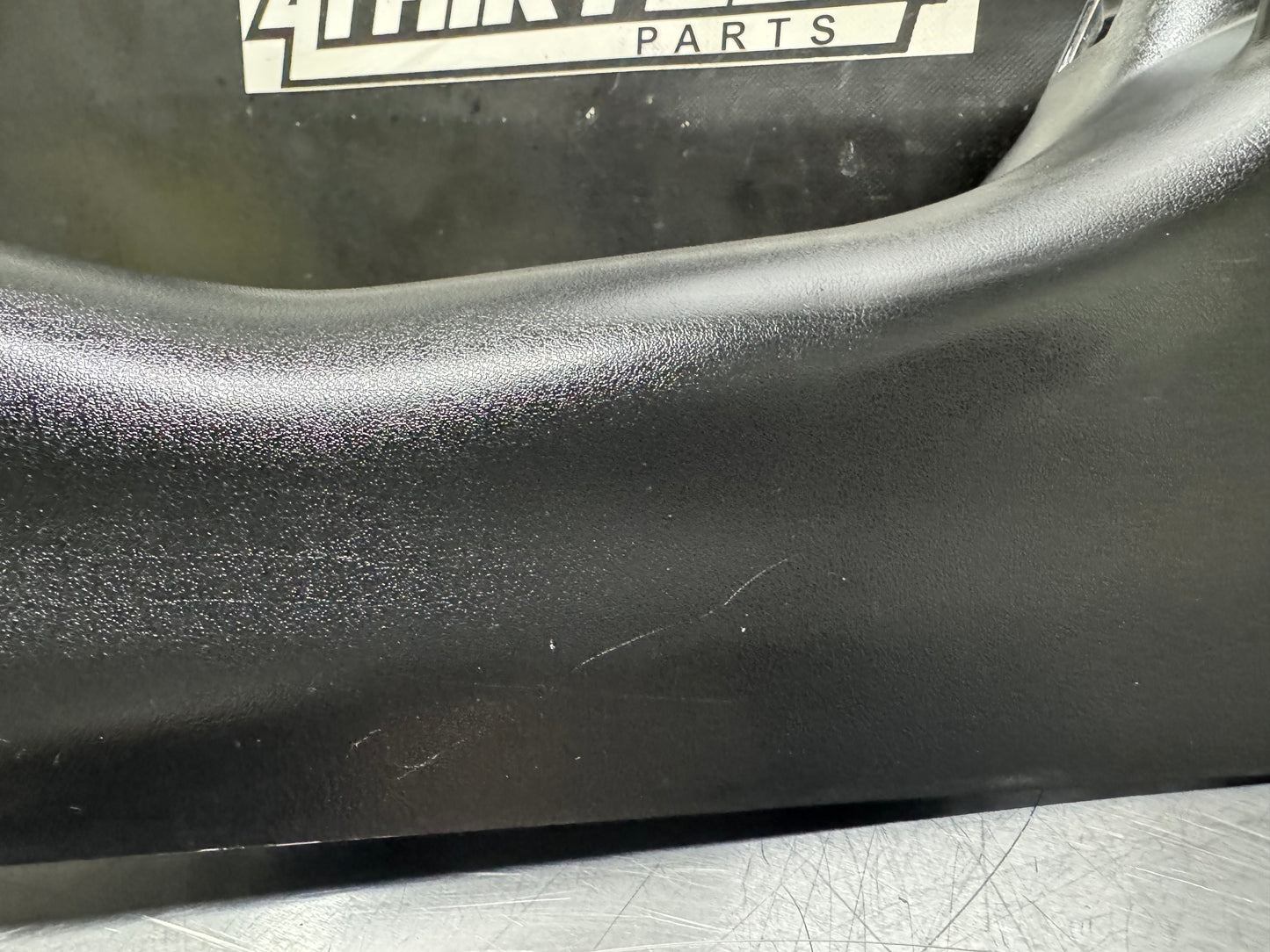 97-04 CORVETTE C5 LH B PILLAR TRIM 10426017 OEM #L467
