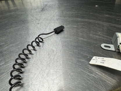 97-04 C5 CORVETTE RADIO ANTENNA BUFFER MODULE 09351701 OEM #N235