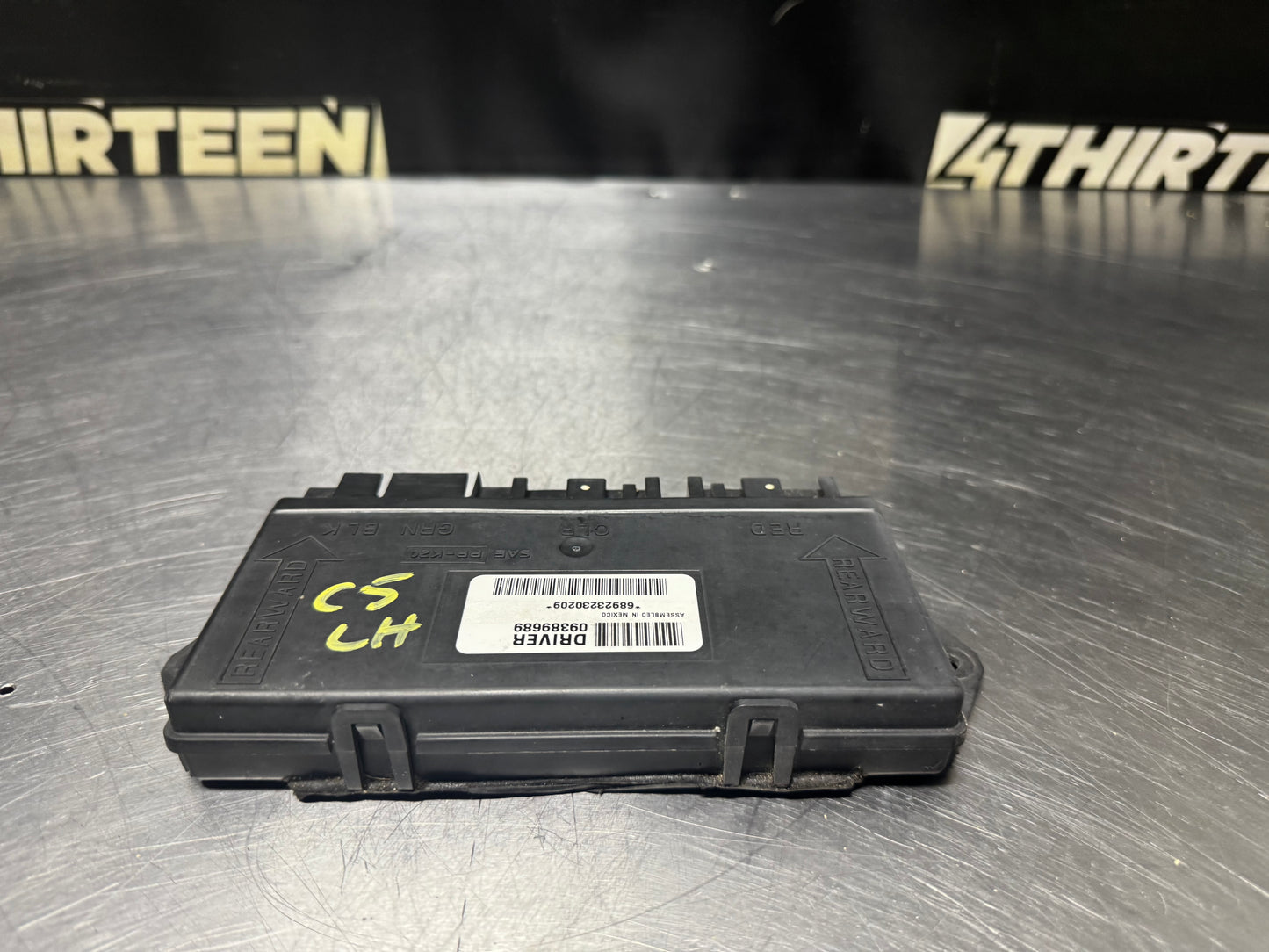 1997-1999 C5 CORVETTE LH DRIVER SIDE DOOR CONTROL MODULE 09389689 USED OEM #N234