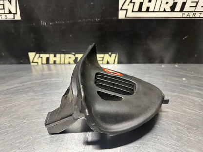 04-06 PONTIAC GTO RH PASSENGER SIDE DEFROST VENT TRIM OEM #N298