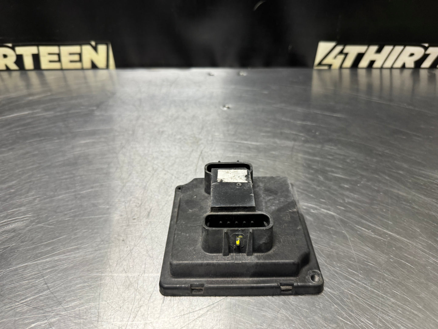 1997-2004 CORVETTE C5 USED OEM HEADLIGHT CONTROL MODULE #N242