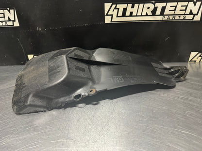 2004 PONTIAC GTO LH REAR FENDER LINER OEM 92161489 #N318