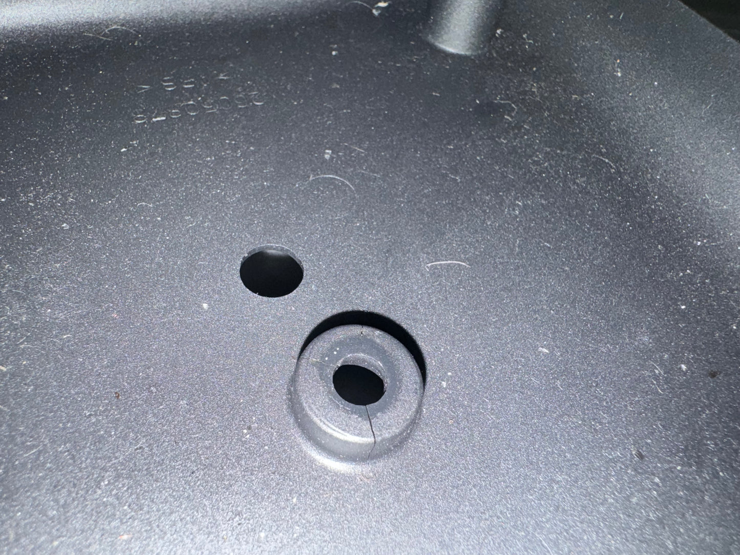 1997 - 2004 CORVETTE C5 COLUMN COVER OEM 26050878 26050879 #N616
