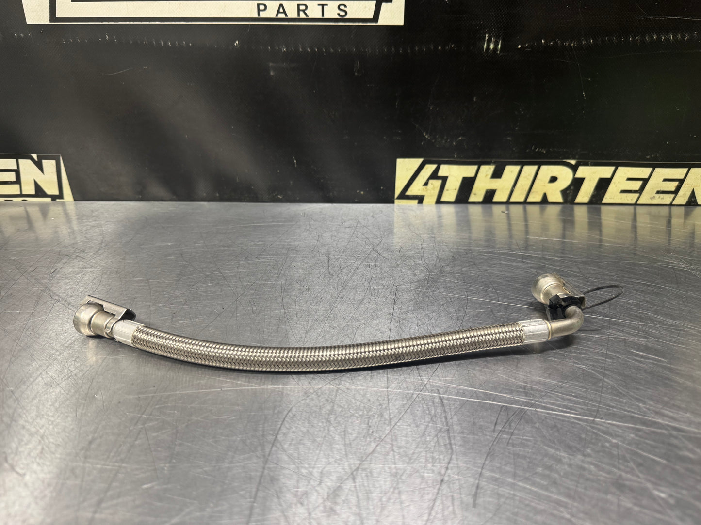 04 - 06 PONTIAC GTO FUEL RAIL INTAKE HOSE #N623