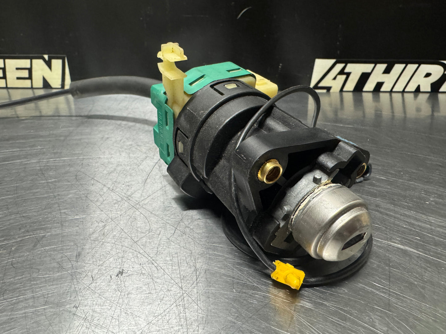 1997 - 2004 CORVETTE C5 IGNITION SWITCH OEM 10308321 #N218