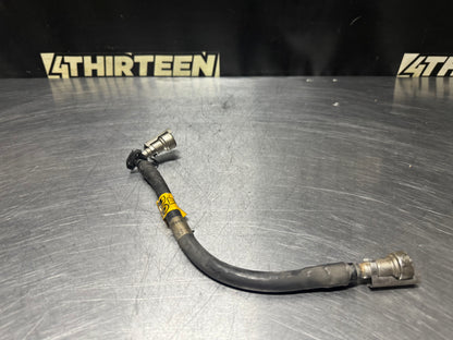 04 - 06 PONTIAC GTO FUEL RAIL INTAKE HOSE 92164421 OEM #N386