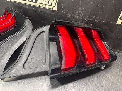 15-17 MUSTANG GT TAIL LIGHTS LH RH DRIVER AND PASSENGER SIDE OEM #N976