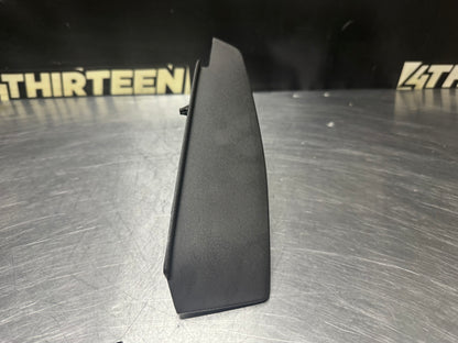 10-14 FORD MUSTANG RH PASSENGER INTERIOR TRIM CAP OEM #N424