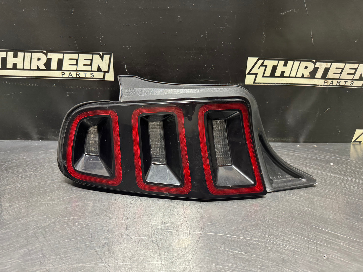 13-14 FORD MUSTANG LED LH DRIVER TAIL LIGHT OEM #N647