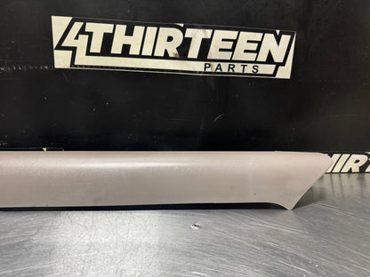 97-04 C5 CORVETTE PASSENGER SIDE DOOR SILL KICK PANEL RH SHALE OEM #N468