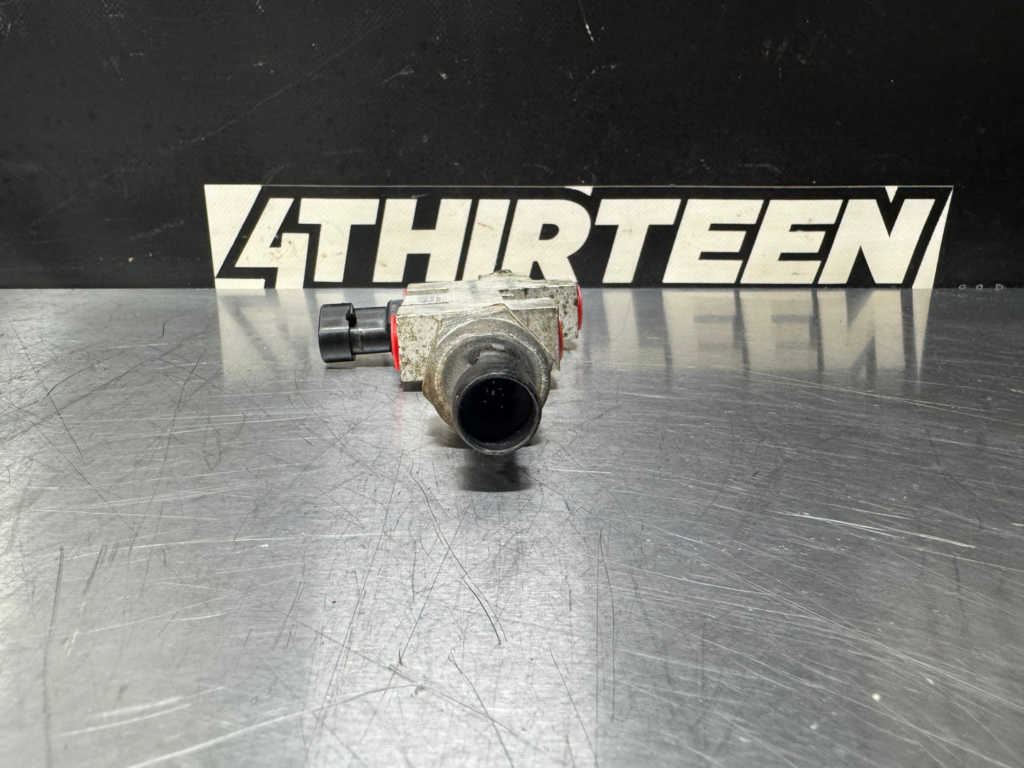 97-04 C5 CORVETTE BRAKE PROPORTIONING VALVE OEM #L350