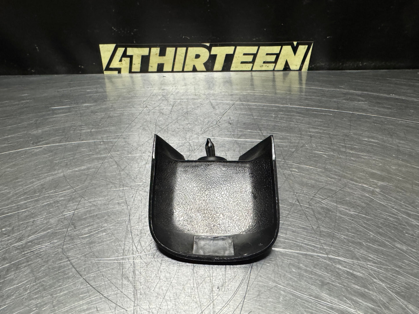 97 -04 CORVETTE C5 SEAT TRACK COVER #N596