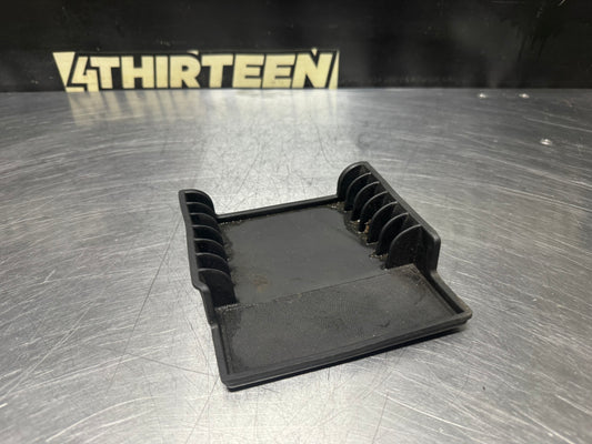 04-06 PONTIAC GTO CENTER CONSOLE RUBBER INSERT 92084794 OEM #N409