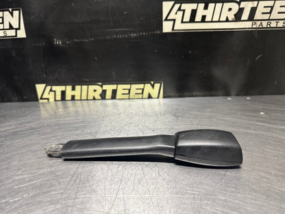 1997-2004 CORVETTE C5 RH PASSENGER SEAT BELT BUCKLE RECEIVER BLCK OEM #N498