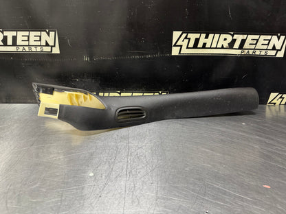 05-13 C6 CORVETTE A-PILLAR TRIM PANEL MOLDING RH #N792